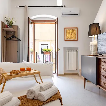St Nicholas Exclusive Palace With Sea View Terrace Apartament Bari