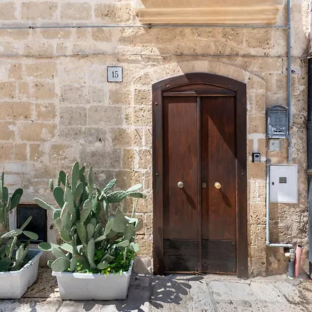 St Nicholas Exclusive Palace With Sea View Terrace Apartament *