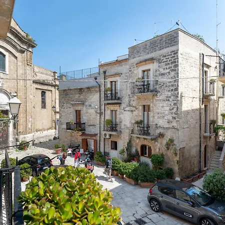 St Nicholas Exclusive Palace With Sea View Terrace Apartament *